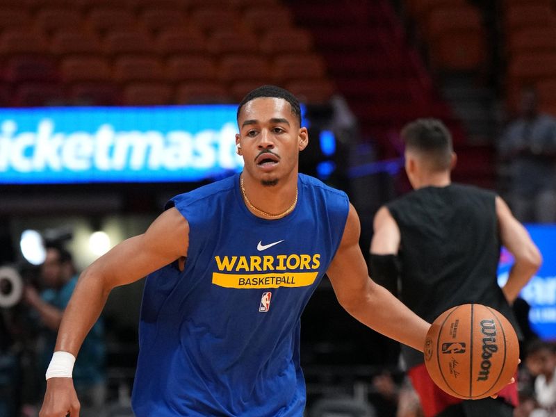 MIAMI, FL - NOVEMBER 1: Jordan Poole #3 of the Golden State Warriors warms up before the game against the Miami Heat on November 1, 2022 at FTX Arena in Miami, Florida. NOTE TO USER: User expressly acknowledges and agrees that, by downloading and or using this Photograph, user is consenting to the terms and conditions of the Getty Images License Agreement. Mandatory Copyright Notice: Copyright 2022 NBAE (Photo by Jesse D. Garrabrant/NBAE via Getty Images)