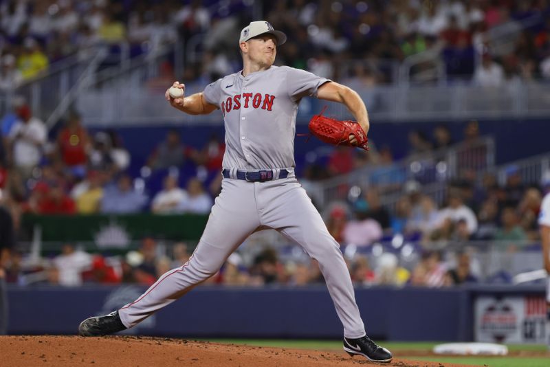 Red Sox vs Marlins: Alex Verdugo Poised to Excel at Fenway Park
