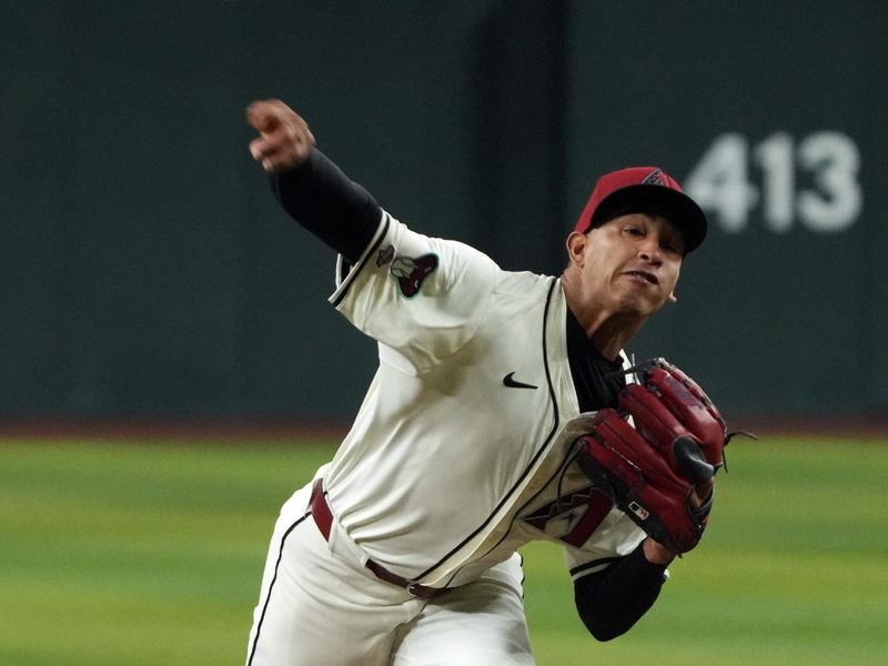 Jul 8, 2024; Phoenix, Arizona, USA; Arizona Diamondbacks pitcher Yilber Diaz (45) throws against the Atlanta Braves in the first inning at Chase Field. Mandatory Credit: Rick Scuteri-USA TODAY Sports