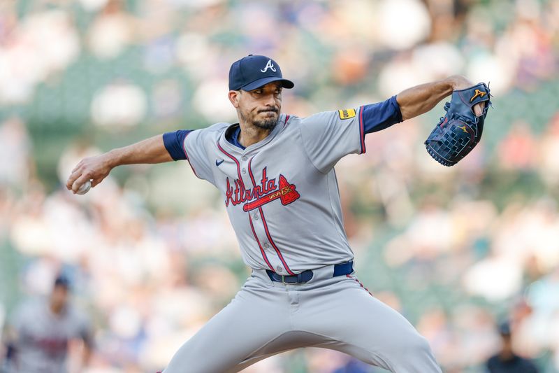 May 21, 2024; Chicago, Illinois, USA; Atlanta Braves starting pitcher Charlie Morton (50) delivers a pitch against the Chicago Cubs during the first inning at Wrigley Field. Mandatory Credit: Kamil Krzaczynski-USA TODAY Sports