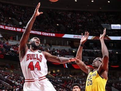 CHICAGO, IL - DECEMBER 28: Patrick Williams #44 of the Chicago Bulls shoots the ball during the game against the Indiana Pacers on December 28, 2023 at United Center in Chicago, Illinois. NOTE TO USER: User expressly acknowledges and agrees that, by downloading and or using this photograph, User is consenting to the terms and conditions of the Getty Images License Agreement. Mandatory Copyright Notice: Copyright 2023 NBAE (Photo by Jeff Haynes/NBAE via Getty Images)