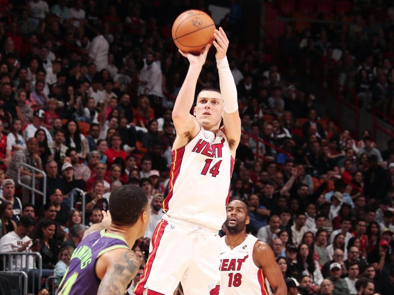 MIAMI, FL - OCTOBER 22: Tyler Herro #14 of the Miami Heat shoots the ball during the game against the New Orleans Pelicans on January 1, 2025 at Kaseya Center in Miami, Florida. NOTE TO USER: User expressly acknowledges and agrees that, by downloading and or using this Photograph, user is consenting to the terms and conditions of the Getty Images License Agreement. Mandatory Copyright Notice: Copyright 2025 NBAE (Photo by Issac Baldizon/NBAE via Getty Images)