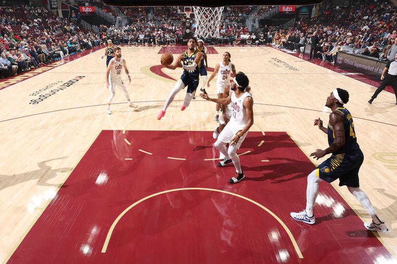 Cleveland, OH - OCTOBER 10: Tyrese Haliburton #0 of the Indiana Pacers shoots the ball during the game against the Cleveland Cavaliers during a NBA pre season game on October 10, 2024 at Rocket Mortgage Fieldhouse in Cleveland, Ohio. NOTE TO USER: User expressly acknowledges and agrees that, by downloading and or using this photograph, User is consenting to the terms and conditions of the Getty Images License Agreement. Mandatory Copyright Notice: Copyright 2024 NBAE (Photo by Jeff Haynes/NBAE via Getty Images)