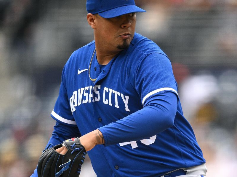 May 17, 2023; San Diego, California, USA; Kansas City Royals starting pitcher Carlos Hernandez (43) throws a pitch against the San Diego Padres during the first inning at Petco Park. Mandatory Credit: Orlando Ramirez-USA TODAY Sports