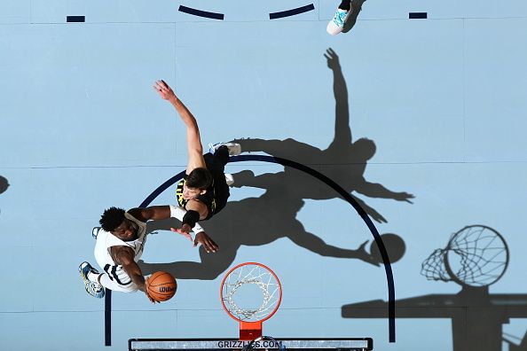 MEMPHIS, TN - NOVEMBER 29:  Jaren Jackson Jr. #13 of the Memphis Grizzlies goes to the basket during the game on November 29, 2023 at FedExForum in Memphis, Tennessee. NOTE TO USER: User expressly acknowledges and agrees that, by downloading and or using this photograph, User is consenting to the terms and conditions of the Getty Images License Agreement. Mandatory Copyright Notice: Copyright 2023 NBAE (Photo by Joe Murphy/NBAE via Getty Images)