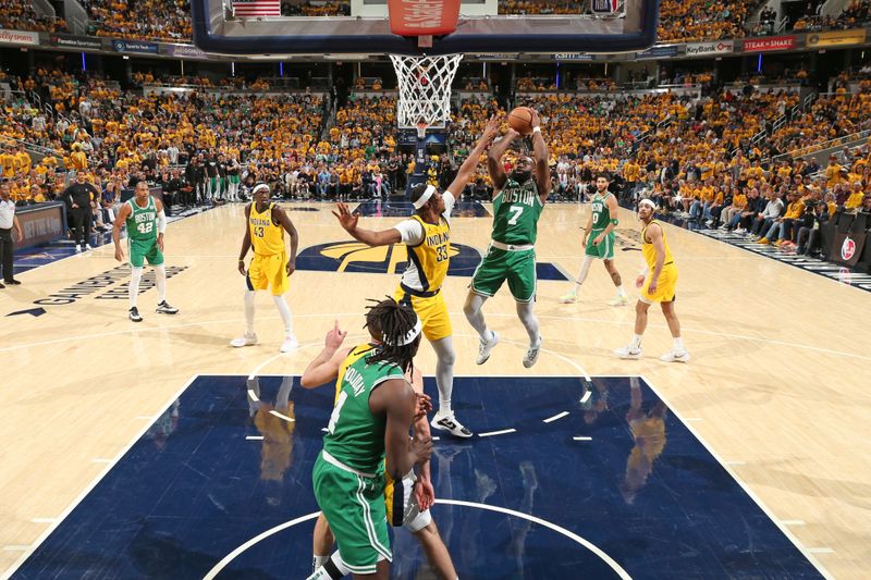 INDIANAPOLIS, IN - MAY 27: Jaylen Brown #7 of the Boston Celtics shoots the ball during the game against the Indiana Pacers during Game 4 of the Eastern Conference Finals of the 2024 NBA Playoffs on May 27, 2024 at Gainbridge Fieldhouse in Indianapolis, Indiana. NOTE TO USER: User expressly acknowledges and agrees that, by downloading and or using this Photograph, user is consenting to the terms and conditions of the Getty Images License Agreement. Mandatory Copyright Notice: Copyright 2024 NBAE (Photo by Nathaniel S. Butler/NBAE via Getty Images)