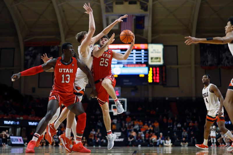 Jan 26, 2023; Corvallis, Oregon, USA; Utah Utes guard Rollie Worster (25) shoots the ball against Oregon State Beavers forward Tyler Bilodeau (10, left) during the second half at Gill Coliseum. Mandatory Credit: Soobum Im-USA TODAY Sports