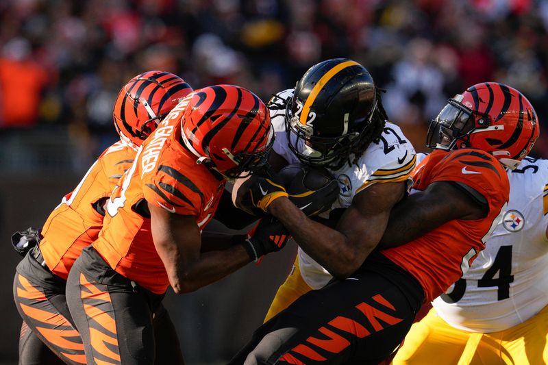 Cincinnati Bengals to Clash with Pittsburgh Steelers in a Duel of Titans