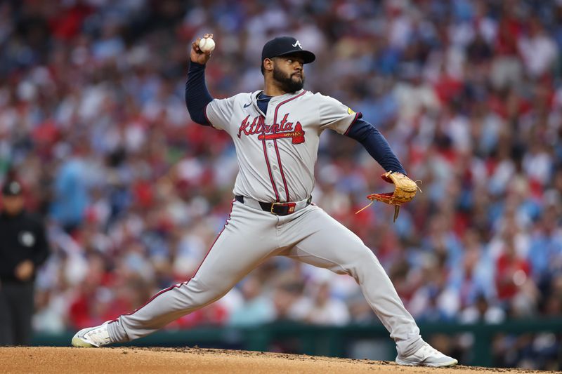 Aug 30, 2024; Philadelphia, Pennsylvania, USA; Atlanta Braves pitcher Reynaldo Lopez (40) throws a pitch against the Philadelphia Phillies during the second inning at Citizens Bank Park. Mandatory Credit: Bill Streicher-USA TODAY Sports