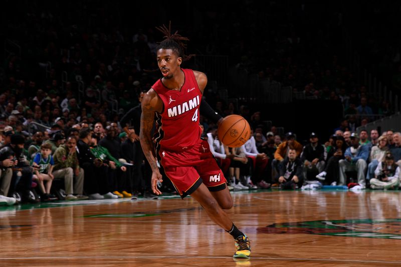 BOSTON, MA - APRIL 21: Delon Wright #4 of the Miami Heat drives to the basket during the game against the Boston Celtics during Round 1 Game 1 of the 2024 NBA Playoffs on April 21, 2024 at the TD Garden in Boston, Massachusetts. NOTE TO USER: User expressly acknowledges and agrees that, by downloading and or using this photograph, User is consenting to the terms and conditions of the Getty Images License Agreement. Mandatory Copyright Notice: Copyright 2024 NBAE  (Photo by Brian Babineau/NBAE via Getty Images)