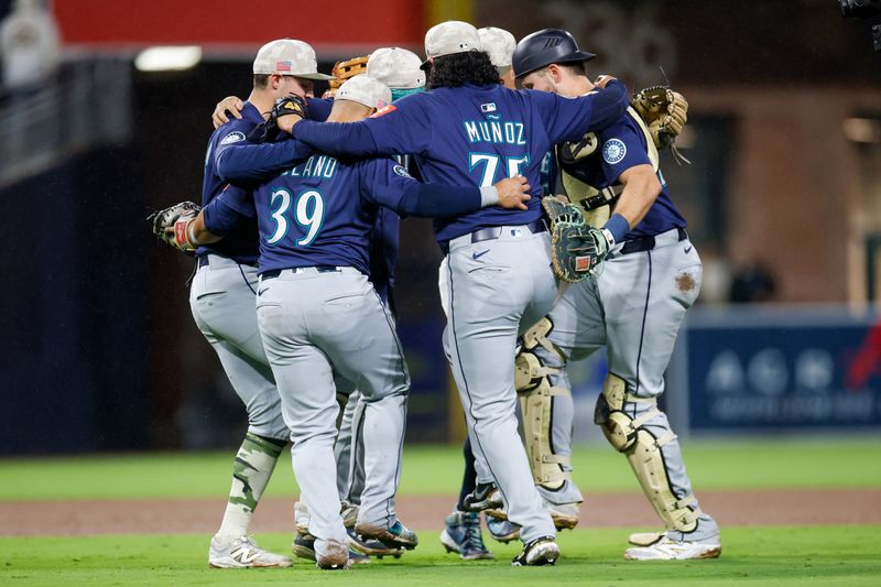 May 17, 2025; San Diego, California, USA; Seattle Mariners celebrate after defeating the San Diego Padres at Petco Park. Mandatory Credit: David Frerker-Imagn Images