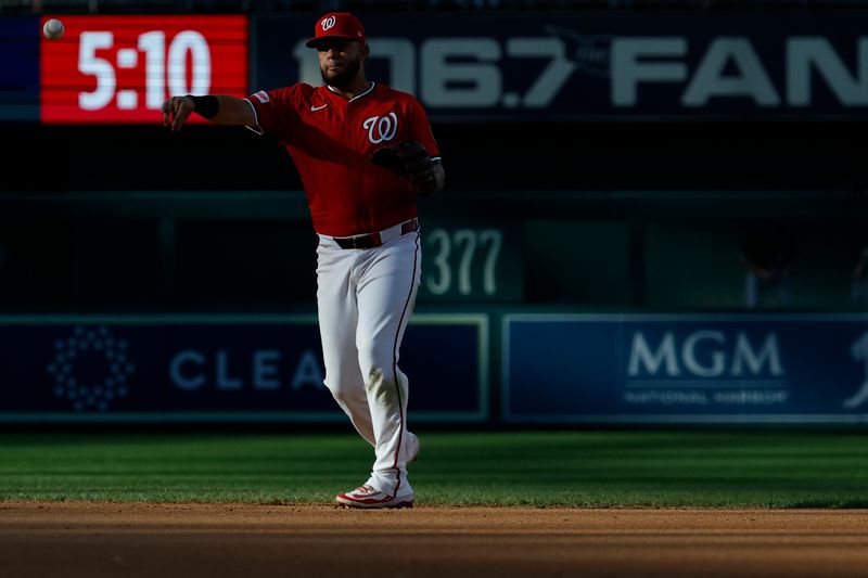 Sep 28, 2025; Washington, District of Columbia, USA; Washington Nationals second baseman Luis García Jr. (2) makes a throw to first base on a ground ball by Chicago White Sox shortstop Chase Meidroth (not pictured) during the eighth inning at Nationals Park. Mandatory Credit: Geoff Burke-Imagn Images