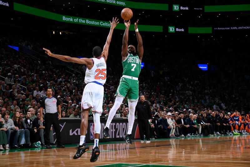 BOSTON, MA - OCTOBER 22: Jaylen Brown #7 of the Boston Celtics shoots the ball during the game against the New York Knicks on October 22, 2024 at TD Garden in Boston, Massachusetts. NOTE TO USER: User expressly acknowledges and agrees that, by downloading and/or using this Photograph, user is consenting to the terms and conditions of the Getty Images License Agreement. Mandatory Copyright Notice: Copyright 2024 NBAE (Photo by Brian Babineau/NBAE via Getty Images)