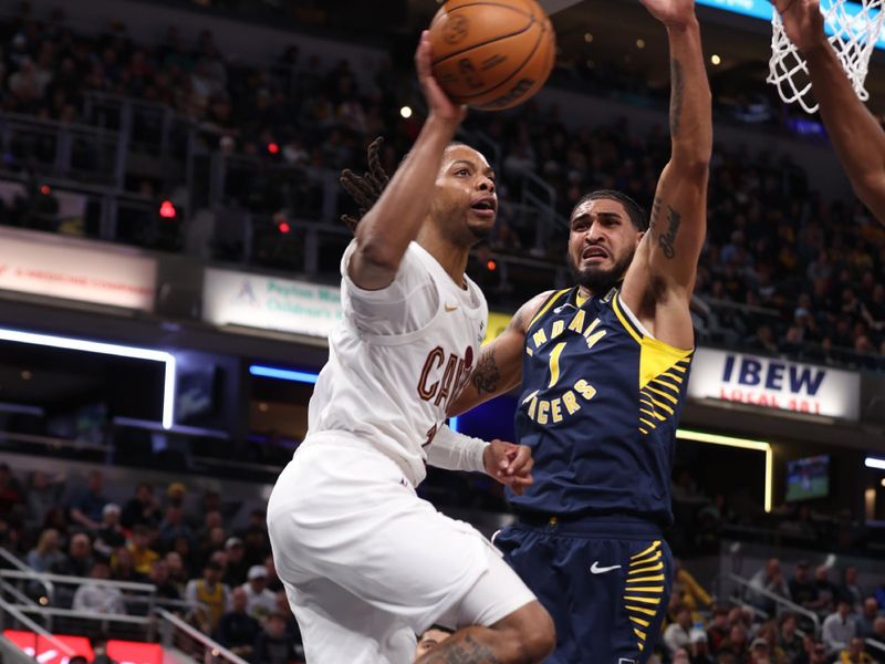 INDIANAPOLIS, IN - JANUARY 14: Darius Garland #10 of the Cleveland Cavaliers looks to pass the ball during the game against the Indiana Pacers on January 14, 2025 at Gainbridge Fieldhouse in Indianapolis, Indiana. NOTE TO USER: User expressly acknowledges and agrees that, by downloading and or using this Photograph, user is consenting to the terms and conditions of the Getty Images License Agreement. Mandatory Copyright Notice: Copyright 2025 NBAE (Photo by Pepper Robinson/NBAE via Getty Images)