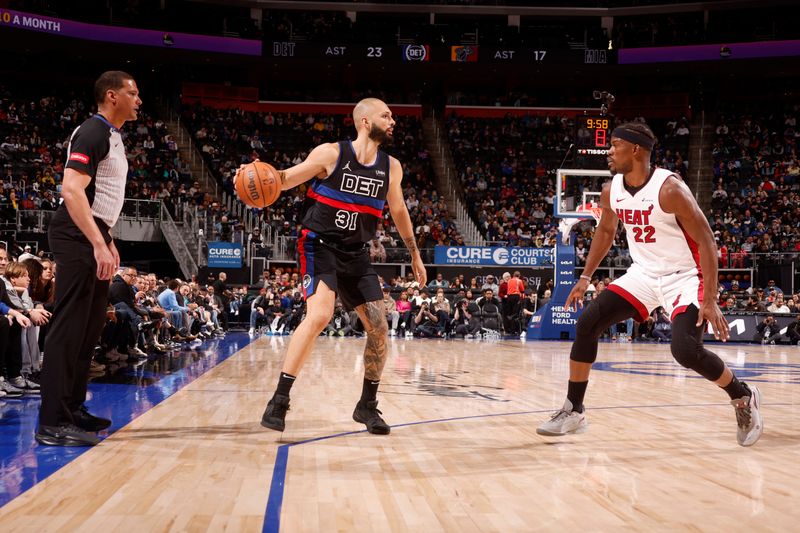 DETROIT, MI - MARCH 15: Evan Fournier #31 of the Detroit Pistons dribbles the ball during the game against the Miami Heat on March 15, 2024 at Little Caesars Arena in Detroit, Michigan. NOTE TO USER: User expressly acknowledges and agrees that, by downloading and/or using this photograph, User is consenting to the terms and conditions of the Getty Images License Agreement. Mandatory Copyright Notice: Copyright 2024 NBAE (Photo by Brian Sevald/NBAE via Getty Images)