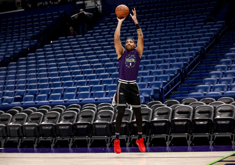 NEW ORLEANS, LOUISIANA - FEBRUARY 12: Keion Brooks Jr. #0 of the New Orleans Pelicans during warm ups before a game against the Sacramento Kings at the Smoothie King Center on February 12, 2025 in New Orleans, Louisiana. NOTE TO USER: User expressly acknowledges and agrees that, by downloading and or using this photograph, User is consenting to the terms and conditions of the Getty Images License Agreement. (Photo by Derick E. Hingle/Getty Images)