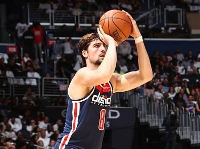 WASHINGTON, DC -? OCTOBER 28: Deni Avdija #8 of the Washington Wizards shoots a three point basket during the game against the Memphis Grizzlies on October 28, 2023 at Capital One Arena in Washington, DC. NOTE TO USER: User expressly acknowledges and agrees that, by downloading and or using this Photograph, user is consenting to the terms and conditions of the Getty Images License Agreement. Mandatory Copyright Notice: Copyright 2023 NBAE (Photo by Kenny Giarla/NBAE via Getty Images)