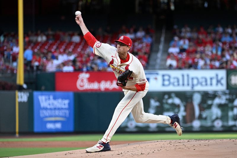 Sep 7, 2024; St. Louis, Missouri, USA; St. Louis Cardinals starting pitcher Kyle Gibson (44) pitches against the Seattle Mariners in the first inning at Busch Stadium. Mandatory Credit: Joe Puetz-Imagn Images