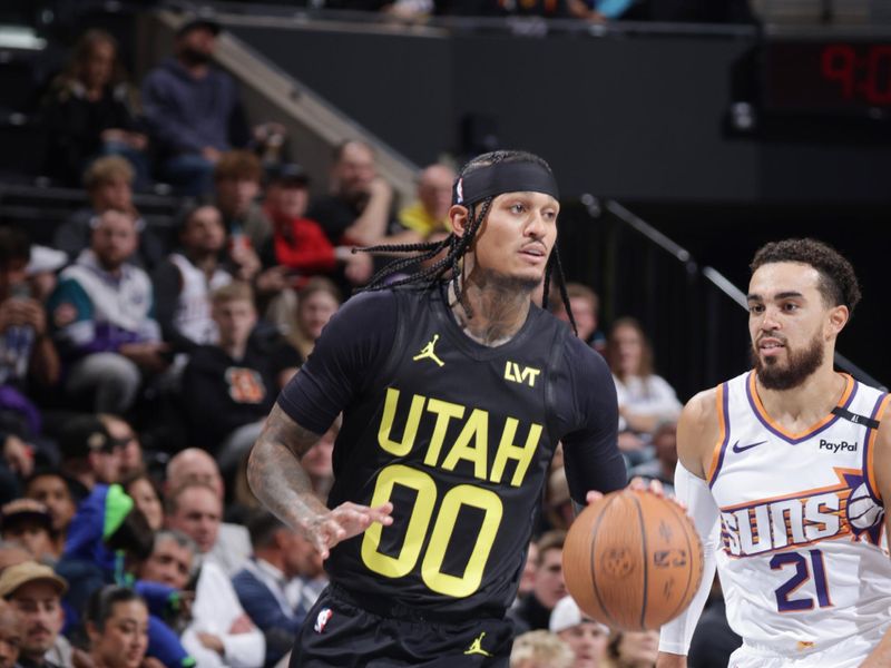 SALT LAKE CITY, UT - NOVEMBER 12: Jordan Clarkson #00 of the Utah Jazz dribbles the ball during the game against the Phoenix Suns during the Emirates NBA Cup game on November 12, 2024 at vivint.SmartHome Arena in Salt Lake City, Utah. NOTE TO USER: User expressly acknowledges and agrees that, by downloading and or using this Photograph, User is consenting to the terms and conditions of the Getty Images License Agreement. Mandatory Copyright Notice: Copyright 2024NBAE (Photo by Melissa Majchrzak/NBAE via Getty Images)