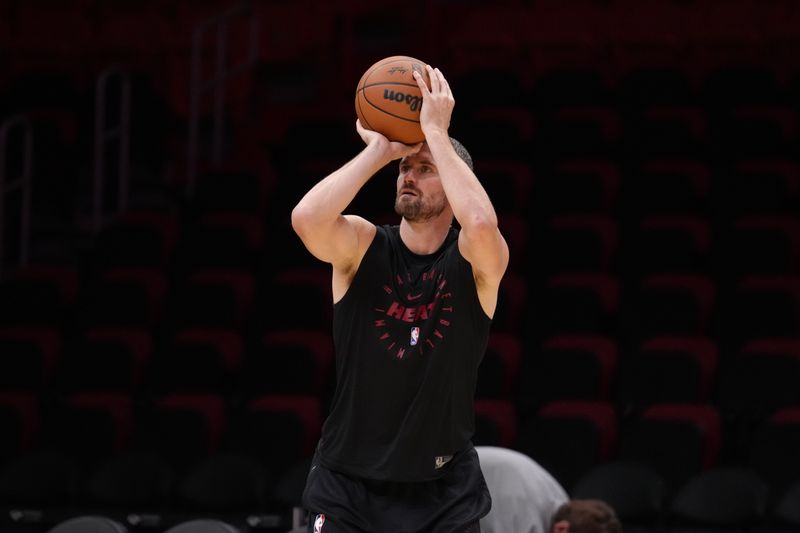 MIAMI, FL - OCTOBER 13:  Kevin Love #42 of the Miami Heat shoots the ball before a preseason game against the New Orleans Pelicans on October 13, 2024 at Kaseya Center in Miami, Florida. NOTE TO USER: User expressly acknowledges and agrees that, by downloading and or using this Photograph, user is consenting to the terms and conditions of the Getty Images License Agreement. Mandatory Copyright Notice: Copyright 2024 NBAE (Photo by Eric Espada/NBAE via Getty Images)