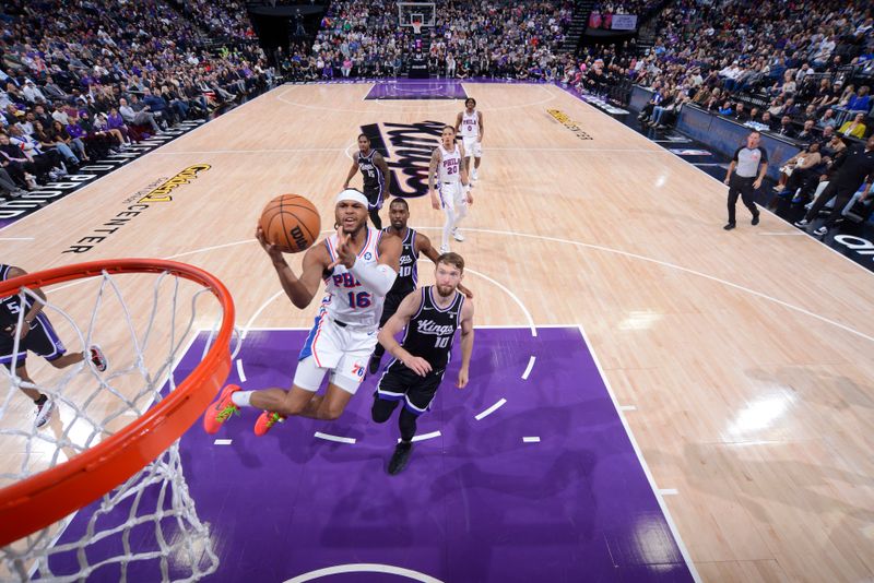 SACRAMENTO, CA - MARCH 25:  Ricky Council IV #16 of the Philadelphia 76ers shoots the ball during the game  on March 25, 2024 at Golden 1 Center in Sacramento, California. NOTE TO USER: User expressly acknowledges and agrees that, by downloading and or using this Photograph, user is consenting to the terms and conditions of the Getty Images License Agreement. Mandatory Copyright Notice: Copyright 2024 NBAE (Photo by Rocky Widner/NBAE via Getty Images)