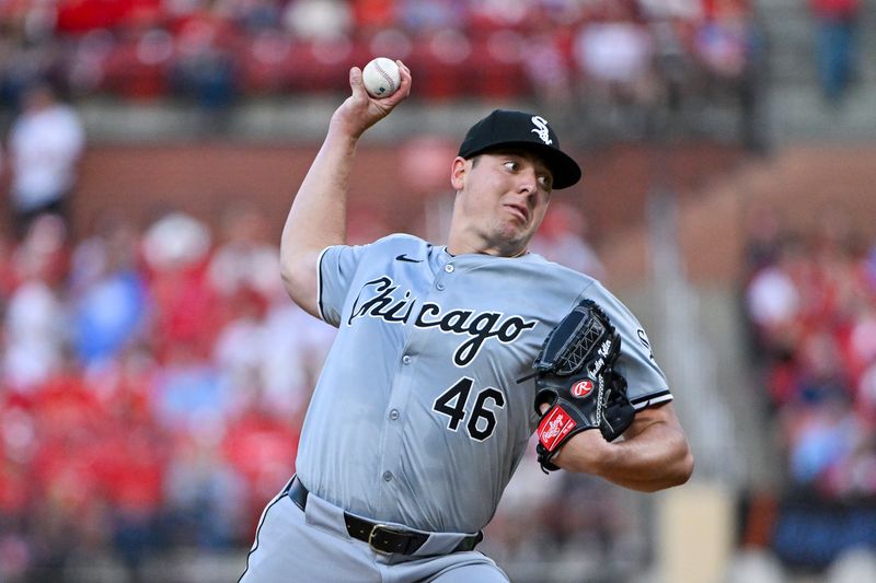 May 3, 2024; St. Louis, Missouri, USA;  Chicago White Sox starting pitcher Brad Keller (46) pitches against the St. Louis Cardinals during the first inning at Busch Stadium. Mandatory Credit: Jeff Curry-USA TODAY Sports