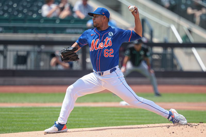 Jun 2, 2024; New York City, New York, USA;  New York Mets starting pitcher Jose Quintana (62) delivers a pitch during the first inning against the Arizona Diamondbacks at Citi Field. Mandatory Credit: Vincent Carchietta-USA TODAY Sports