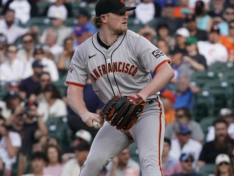 Jun 18, 2024; Chicago, Illinois, USA; San Francisco Giants pitcher Logan Webb (62) throws the ball against the Chicago Cubs during the first inning at Wrigley Field. Mandatory Credit: David Banks-USA TODAY Sports