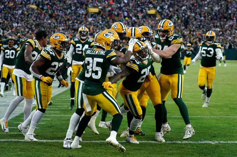 Can the Green Bay Packers Overcome the Dallas Cowboys at AT&T Stadium?