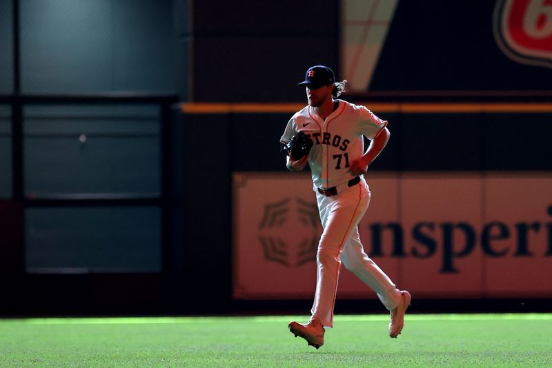 May 28, 2025; Houston, Texas, USA; Houston Astros relief pitcher Josh Hader (71) enters the game against the Athletics during the ninth inning at Daikin Park. Mandatory Credit: Erik Williams-Imagn Images