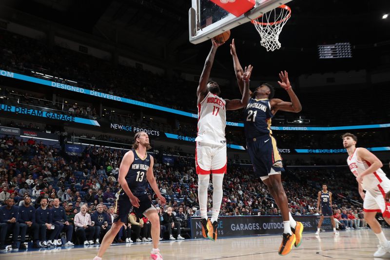 NEW ORLEANS, LA - MARCH 6: Tari Eason #17 of the Houston Rockets drives to the basket during the game against the New Orleans Pelicans on March 6, 2025 at the Smoothie King Center in New Orleans, Louisiana. NOTE TO USER: User expressly acknowledges and agrees that, by downloading and or using this Photograph, user is consenting to the terms and conditions of the Getty Images License Agreement. Mandatory Copyright Notice: Copyright 2025 NBAE (Photo by Layne Murdoch Jr./NBAE via Getty Images)