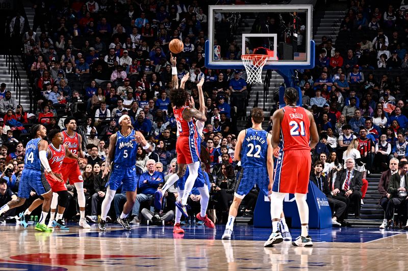 PHILADELPHIA, PA - APRIL 12: Kelly Oubre Jr. #9 of the Philadelphia 76ers shoots the ball during the game against the Orlando Magic on April 12, 2024 at the Wells Fargo Center in Philadelphia, Pennsylvania NOTE TO USER: User expressly acknowledges and agrees that, by downloading and/or using this Photograph, user is consenting to the terms and conditions of the Getty Images License Agreement. Mandatory Copyright Notice: Copyright 2024 NBAE (Photo by David Dow/NBAE via Getty Images)