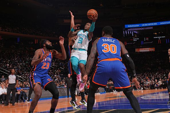 NEW YORK, NY - NOVEMBER 28: Terry Rozier #3 of the Charlotte Hornets drives to the basket during the game against the New York Knicks during the In-Season Tournament on November 28, 2023 at Madison Square Garden in New York City, New York.  NOTE TO USER: User expressly acknowledges and agrees that, by downloading and or using this photograph, User is consenting to the terms and conditions of the Getty Images License Agreement. Mandatory Copyright Notice: Copyright 2023 NBAE  (Photo by Jesse D. Garrabrant/NBAE via Getty Images)