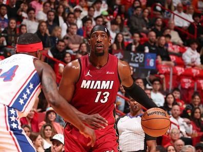 MIAMI, FL - DECEMBER 25:  Bam Adebayo #13 of the Miami Heat handles the ball during the game  on December 25, 2023 at Kaseya Center Arena in Miami, Florida. NOTE TO USER: User expressly acknowledges and agrees that, by downloading and or using this Photograph, user is consenting to the terms and conditions of the Getty Images License Agreement. Mandatory Copyright Notice: Copyright 2023 NBAE (Photo by Issac Baldizon/NBAE via Getty Images)