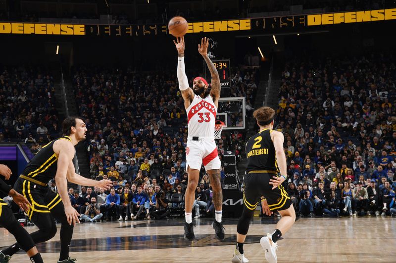 SAN FRANCISCO, CA - JANUARY 7: Gary Trent Jr. #33 of the Toronto Raptors shoots the ball during the game against the Golden State Warriors on January 7, 2024 at Chase Center in San Francisco, California. NOTE TO USER: User expressly acknowledges and agrees that, by downloading and or using this photograph, user is consenting to the terms and conditions of Getty Images License Agreement. Mandatory Copyright Notice: Copyright 2024 NBAE (Photo by Noah Graham/NBAE via Getty Images)