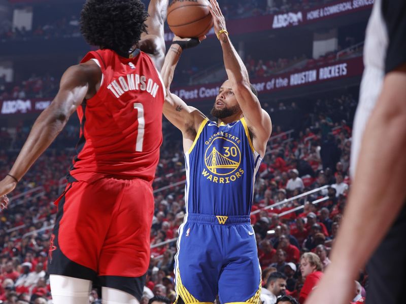HOUSTON, TX - APRIL 23: Stephen Curry #30 of the Golden State Warriors shoots a three point basket during the game against the Houston Rockets during Round 1 Game 2 of the 2025 NBA Playoffs on April 23, 2025 at the Toyota Center in Houston, Texas. NOTE TO USER: User expressly acknowledges and agrees that, by downloading and or using this photograph, User is consenting to the terms and conditions of the Getty Images License Agreement. Mandatory Copyright Notice: Copyright 2025 NBAE (Photo by Logan Riely/NBAE via Getty Images)