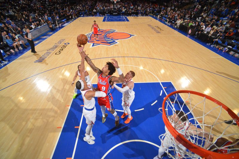 NEW YORK, NY - APRIL 20: Kelly Oubre Jr. #9 of the Philadelphia 76ers rebounds the ball during the game against the New York Knicks during Round 1 Game 1 of the 2024 NBA Playoffs on April 20, 2024 at Madison Square Garden in New York City, New York.  NOTE TO USER: User expressly acknowledges and agrees that, by downloading and or using this photograph, User is consenting to the terms and conditions of the Getty Images License Agreement. Mandatory Copyright Notice: Copyright 2024 NBAE  (Photo Jesse D. Garrabrant/NBAE via Getty Images)