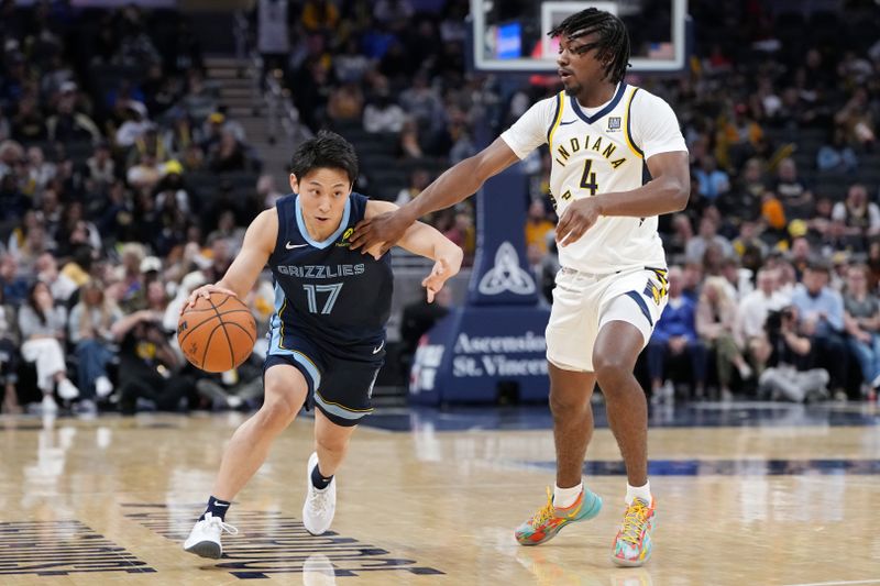 INDIANAPOLIS, INDIANA - OCTOBER 14: Yuki Kawamura #17 of the Memphis Grizzlies drives against Tristen Newton #4 of the Indiana Pacers in the fourth quarter during a preseason game at Gainbridge Fieldhouse on October 14, 2024 in Indianapolis, Indiana. NOTE TO USER: User expressly acknowledges and agrees that, by downloading and or using this photograph, User is consenting to the terms and conditions of the Getty Images License Agreement. (Photo by Dylan Buell/Getty Images)