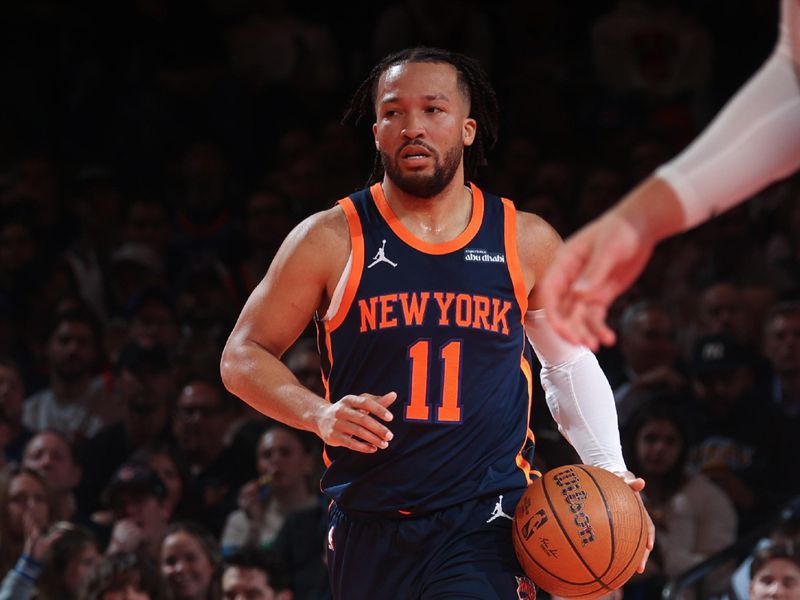 NEW YORK, NY - DECEMBER 3: Jalen Brunson #11 of the New York Knicks dribbles the ball during the game against the Orlando Magic during the Emirates NBA Cup on December 3, 2024 at Madison Square Garden in New York City, New York.  NOTE TO USER: User expressly acknowledges and agrees that, by downloading and or using this photograph, User is consenting to the terms and conditions of the Getty Images License Agreement. Mandatory Copyright Notice: Copyright 2024 NBAE  (Photo by Nathaniel S. Butler/NBAE via Getty Images)