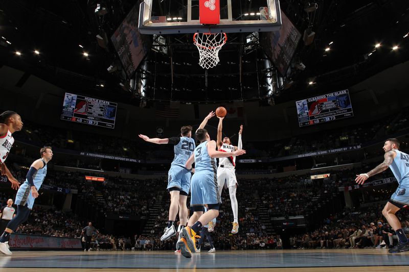 MEMPHIS, TN - MARCH 2: Dalano Banton #5 of the Portland Trail Blazers shoots the ball during the game against the Memphis Grizzlies on March 2, 2024 at FedExForum in Memphis, Tennessee. NOTE TO USER: User expressly acknowledges and agrees that, by downloading and or using this photograph, User is consenting to the terms and conditions of the Getty Images License Agreement. Mandatory Copyright Notice: Copyright 2024 NBAE (Photo by Joe Murphy/NBAE via Getty Images)