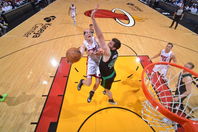 MIAMI, FL - MAY 21: Cody Zeller #44 of the Miami Heat drives to the basket during Game Three of the Eastern Conference Finals against the Boston Celtics on May 21, 2023 at Miami-Dade Arena in Miami, Florida. NOTE TO USER: User expressly acknowledges and agrees that, by downloading and or using this Photograph, user is consenting to the terms and conditions of the Getty Images License Agreement. Mandatory Copyright Notice: Copyright 2023 NBAE (Photo by Jesse D. Garrabrant/NBAE via Getty Images)