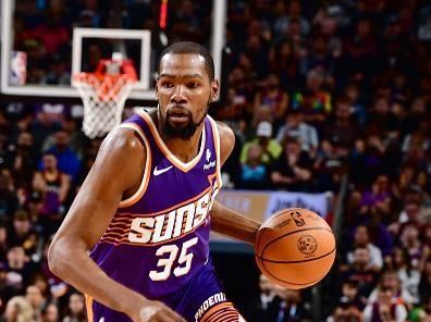 PHOENIX, AZ - NOVEMBER 2: Kevin Durant #35 of the Phoenix Suns dribbles the ball during the game against the San Antonio Spurs on November 2, 2023 at Footprint Center in Phoenix, Arizona. NOTE TO USER: User expressly acknowledges and agrees that, by downloading and or using this photograph, user is consenting to the terms and conditions of the Getty Images License Agreement. Mandatory Copyright Notice: Copyright 2023 NBAE (Photo by Barry Gossage/NBAE via Getty Images)