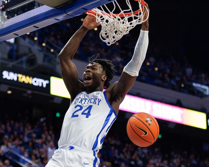 Nov 7, 2022; Lexington, Kentucky, USA; Kentucky Wildcats forward Chris Livingston (24) dunks the ball during the second half against the Howard Bison at Rupp Arena at Central Bank Center. Mandatory Credit: Jordan Prather-USA TODAY Sports