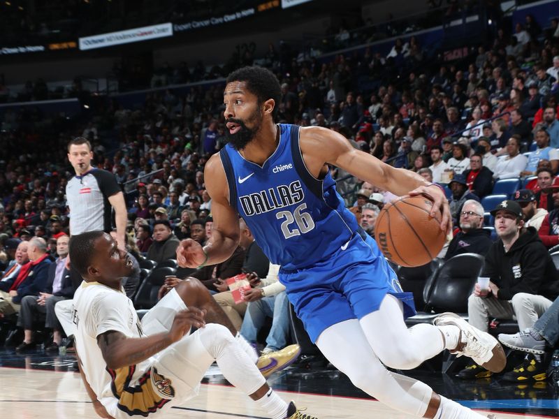 NEW ORLEANS, LA - JANUARY 15:  Spencer Dinwiddie #26 of the Dallas Mavericks dribbles the ball during the game on January 15, 2025 at the Smoothie King Center in New Orleans, Louisiana. NOTE TO USER: User expressly acknowledges and agrees that, by downloading and or using this Photograph, user is consenting to the terms and conditions of the Getty Images License Agreement. Mandatory Copyright Notice: Copyright 2025 NBAE (Photo by Layne Murdoch Jr./NBAE via Getty Images)