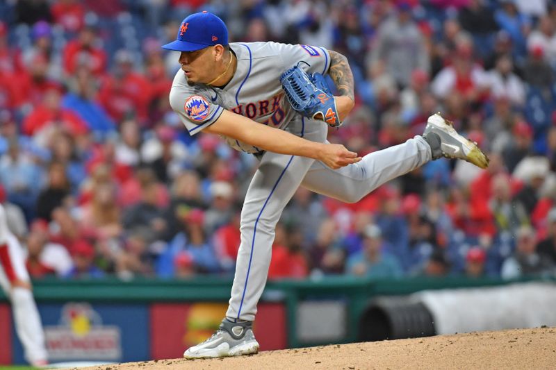 Sep 24, 2023; Philadelphia, Pennsylvania, USA;  New York Mets starting pitcher Jose Butto (70) throws a pitch during the first inning against the Philadelphia Phillies at Citizens Bank Park. Mandatory Credit: Eric Hartline-USA TODAY Sports