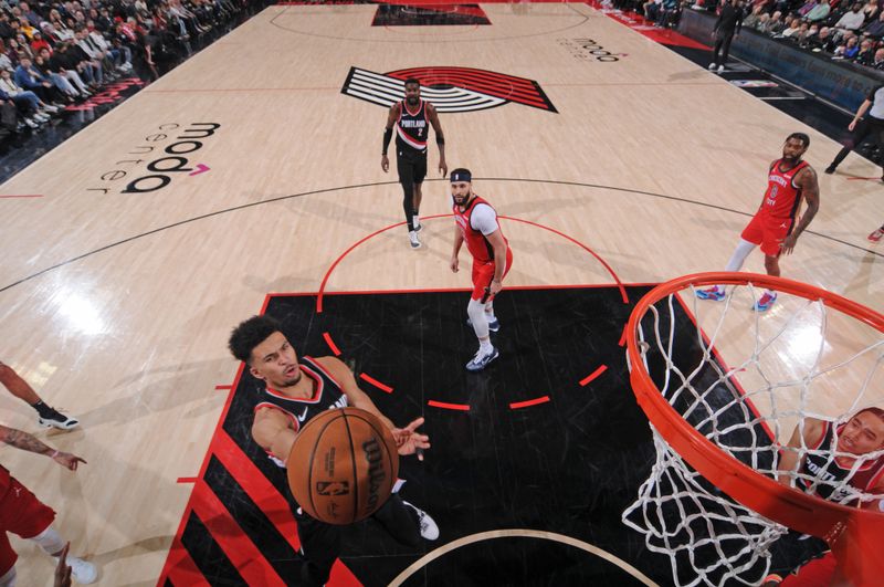 PORTLAND, OR - FEBRUARY 10: Toumani Camara #33 of the Portland Trail Blazers shoots the ball during the game against the New Orleans Pelicans on February 10, 2024 at the Moda Center Arena in Portland, Oregon. NOTE TO USER: User expressly acknowledges and agrees that, by downloading and or using this photograph, user is consenting to the terms and conditions of the Getty Images License Agreement. Mandatory Copyright Notice: Copyright 2024 NBAE (Photo by Cameron Browne/NBAE via Getty Images)