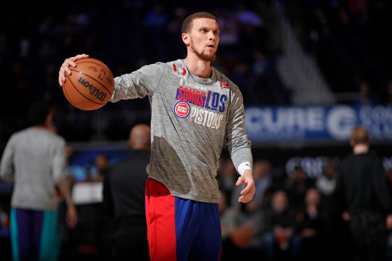 DETROIT, MI - March 11: Malachi Flynn #18 of the Detroit Pistons warms up before the game against the Charlotte Hornets on March 11, 2024 at Little Caesars Arena in Detroit, Michigan. NOTE TO USER: User expressly acknowledges and agrees that, by downloading and/or using this photograph, User is consenting to the terms and conditions of the Getty Images License Agreement. Mandatory Copyright Notice: Copyright 2024 NBAE (Photo by Brian Sevald/NBAE via Getty Images)