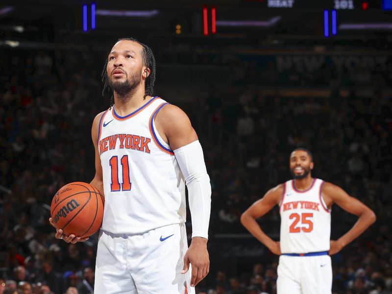 NEW YORK, NY - OCTOBER 13: Jalen Brunson #11 of the New York Knicks holds the ball during the game on October 13, 2024 at Madison Square Garden in New York City, New York.  NOTE TO USER: User expressly acknowledges and agrees that, by downloading and or using this photograph, User is consenting to the terms and conditions of the Getty Images License Agreement. Mandatory Copyright Notice: Copyright 2024 NBAE  (Photo by David L. Nemec/NBAE via Getty Images)