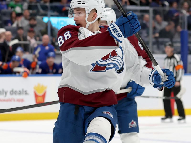 New York Islanders vs Colorado Avalanche: Mathew Barzal Set to Lead Isles in Denver Showdown