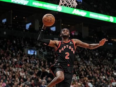 TORONTO, CANADA - NOVEMBER 15: Jalen McDaniels #2 of the Toronto Raptors dunks the ball against the Milwaukee Bucks on November 15, 2023 at the Scotiabank Arena in Toronto, Ontario, Canada.  NOTE TO USER: User expressly acknowledges and agrees that, by downloading and or using this Photograph, user is consenting to the terms and conditions of the Getty Images License Agreement.  Mandatory Copyright Notice: Copyright 2023 NBAE (Photo by Jordan Jones/NBAE via Getty Images)